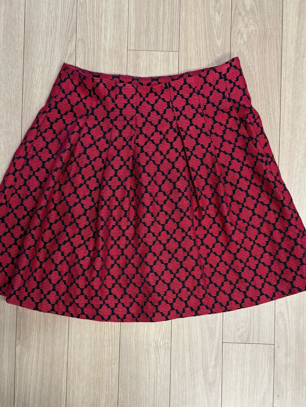 Never Worn Banana Republic Patterned Skirt
